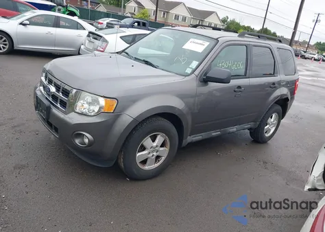 2011 Ford Escape Xlt from USA, damaged, VIN 1FMCU0D78BKB21063